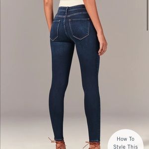 Abercrombie & Fitch Mid Rise Jean Legging